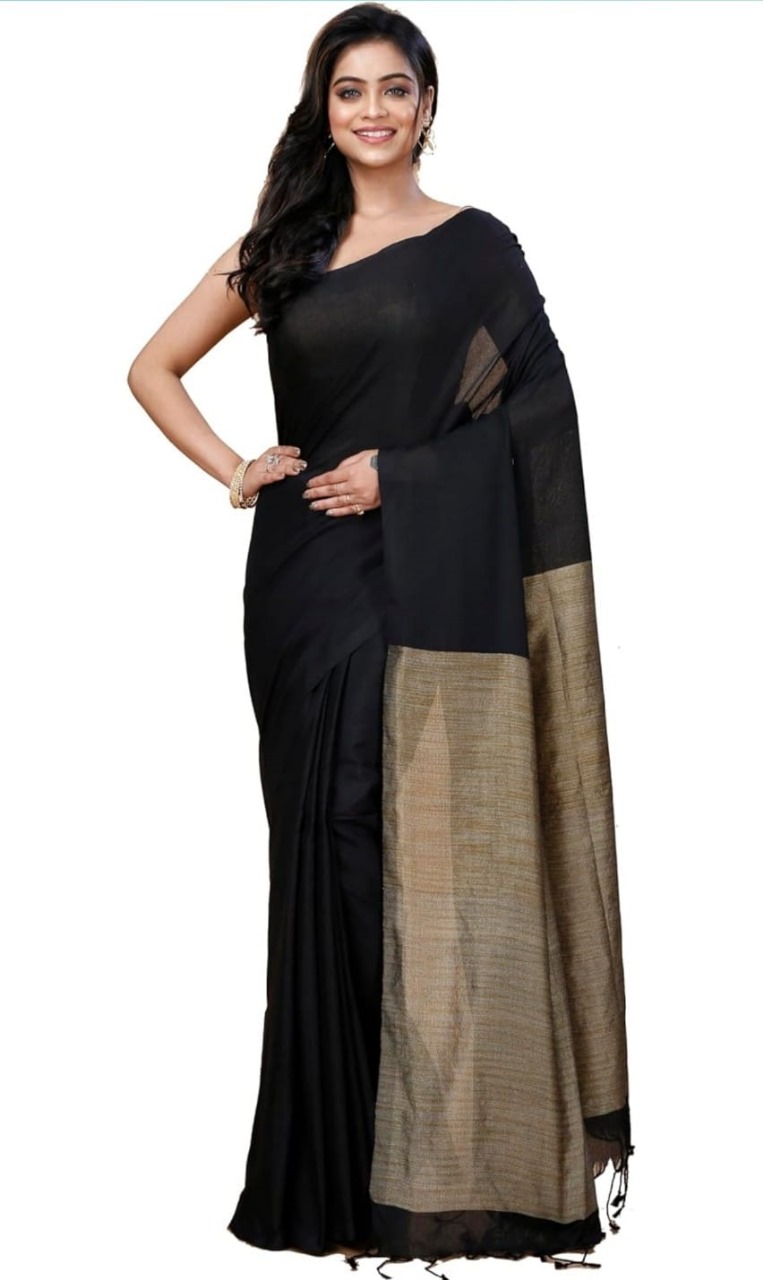 Sarees in Black versions